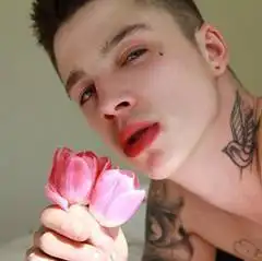 凱倫